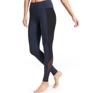 Women's Athleta Chaturanga Mesh Panel Leggings Size small Navy Blue